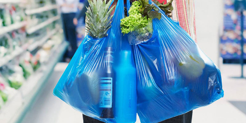 Bọc thực phẩm bằng túi nilon rồi cho vào tủ lạnh nên hay không nên?