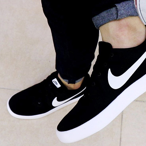 thể thao Nike Essentialist Canvas 833423-010