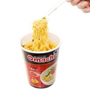 Mì khoai tây Omachi xốt bò hầm ly 68g