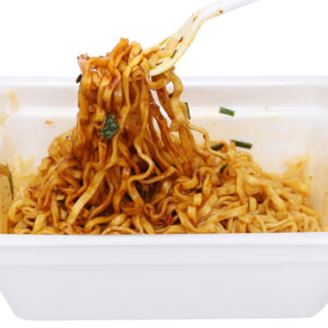 Mì xào tương đen Phú Gia khay 90g