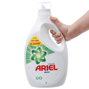 Nước giặt Ariel 2.4 lít