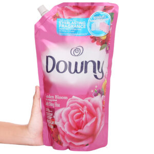 Nước xả vải Downy cánh đồng hoa túi 1.6 lít