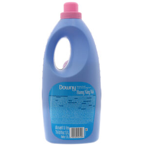 Nước xả vải Downy hương nắng mai chai 1.8 lít