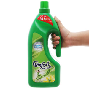 Nước xả vải Comfort một lần xả hương gió xuân chai 1.8 lít