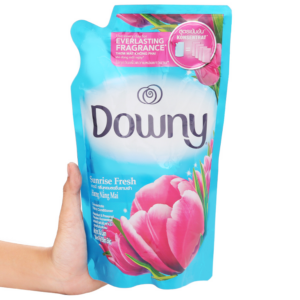 Nước xả vải Downy hương nắng mai túi 800ml